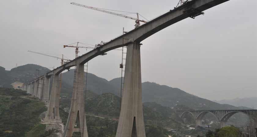 渝利鐵路高鐵蔡家溝雙線鐵路大橋